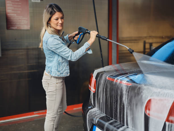 Best Commercial Building Pressure Washing  in Ruston, WA